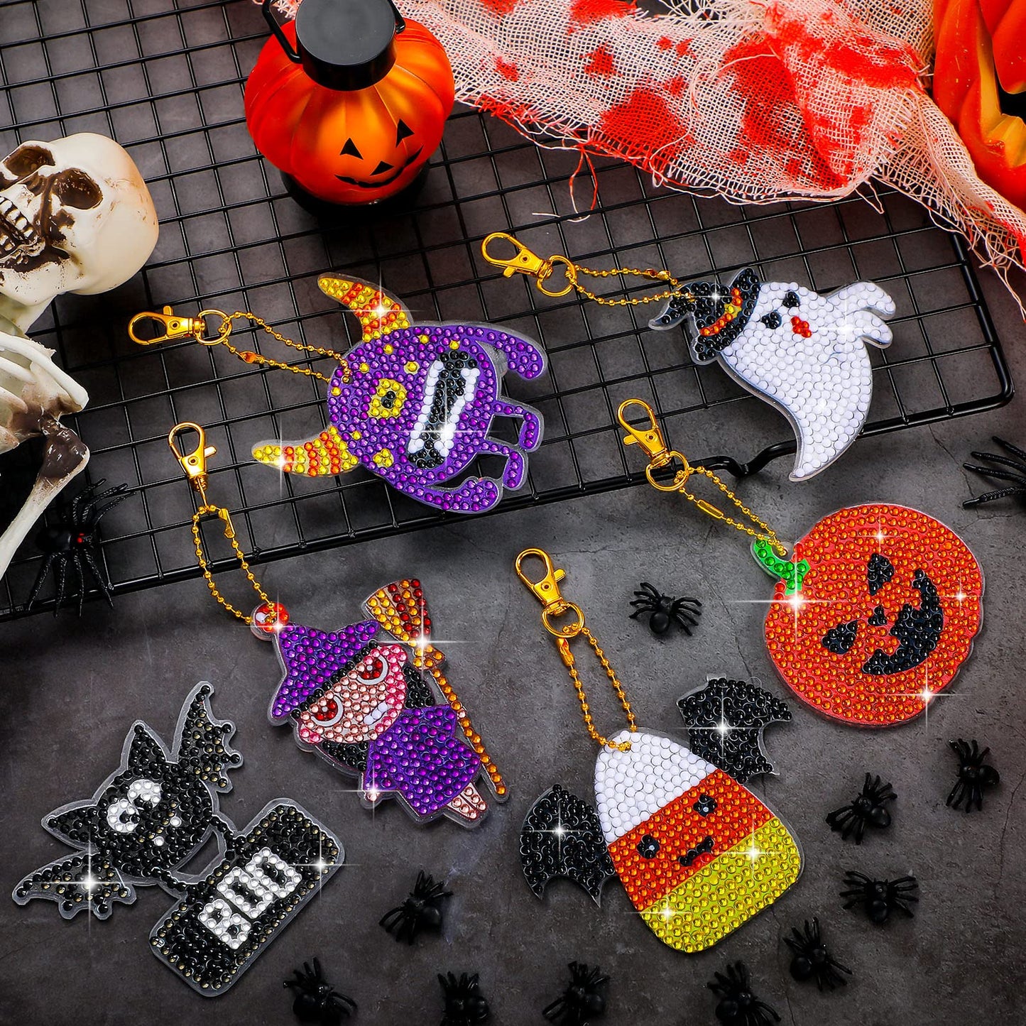 Bucherry 32 Pieces Halloween DIY Diamond Key Chain Halloween Diamond Art Ornaments Rhinestone Pendant Hanging Decor for Halloween DIY (Scary Style)