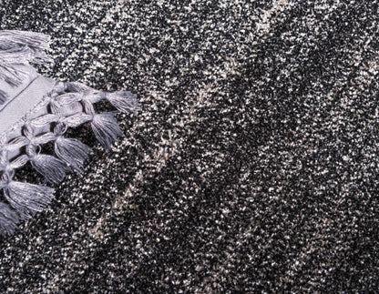 Unique Loom Del Mar Collection Area Rug - Maria (7' 10" x 11' 4" Rectangle, Black/ Ivory)