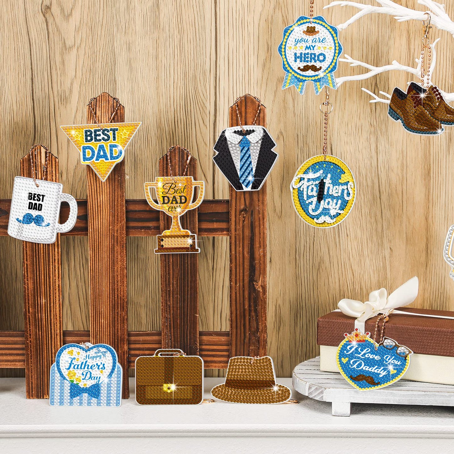 Ecally 15 Pcs Father's Day Diamond Painting Keychain Fathers Day 5D Diamond Art Ornaments Dad Gift Painting Key Rings for Family Party Decor DIY Craft