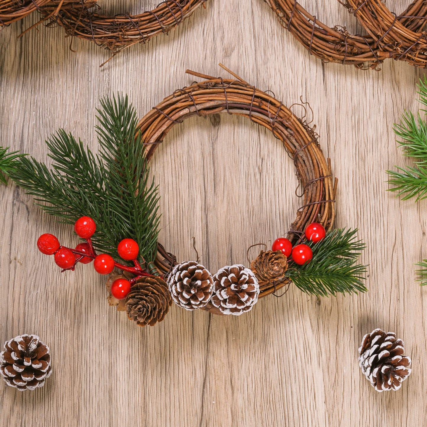 Grapevine Wreath Set, Marrywindix 10 Pieces Natural Vine Branch Wreath Christmas DIY Rattan Wreath Garland for Christmas Holiday Craft Wedding Decor (6 in.)