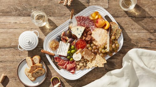 Le Creuset Stoneware Serving Platter, 14 in., Artichaut