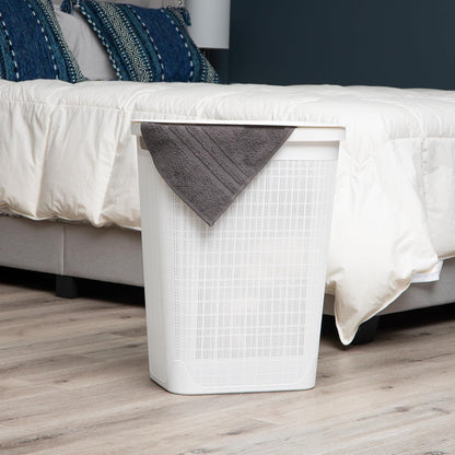 Mind Reader 60L Slim Laundry Hamper, Clothes Basket with Lid, Linen Design, Plastic, 18.25”L x 14.25”W x 23.5”H, White