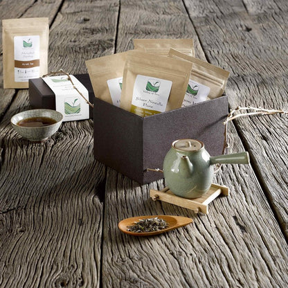 Tea Lovers Gift Basket Connoisseurs - Luxury Loose Leaf Tea Variety Pack - Specialty Teas Gift Box - Luxury Assortment of Tea Samplers - Samples Loose Leaf Tea Gift Set Tea Sampler Gift Set