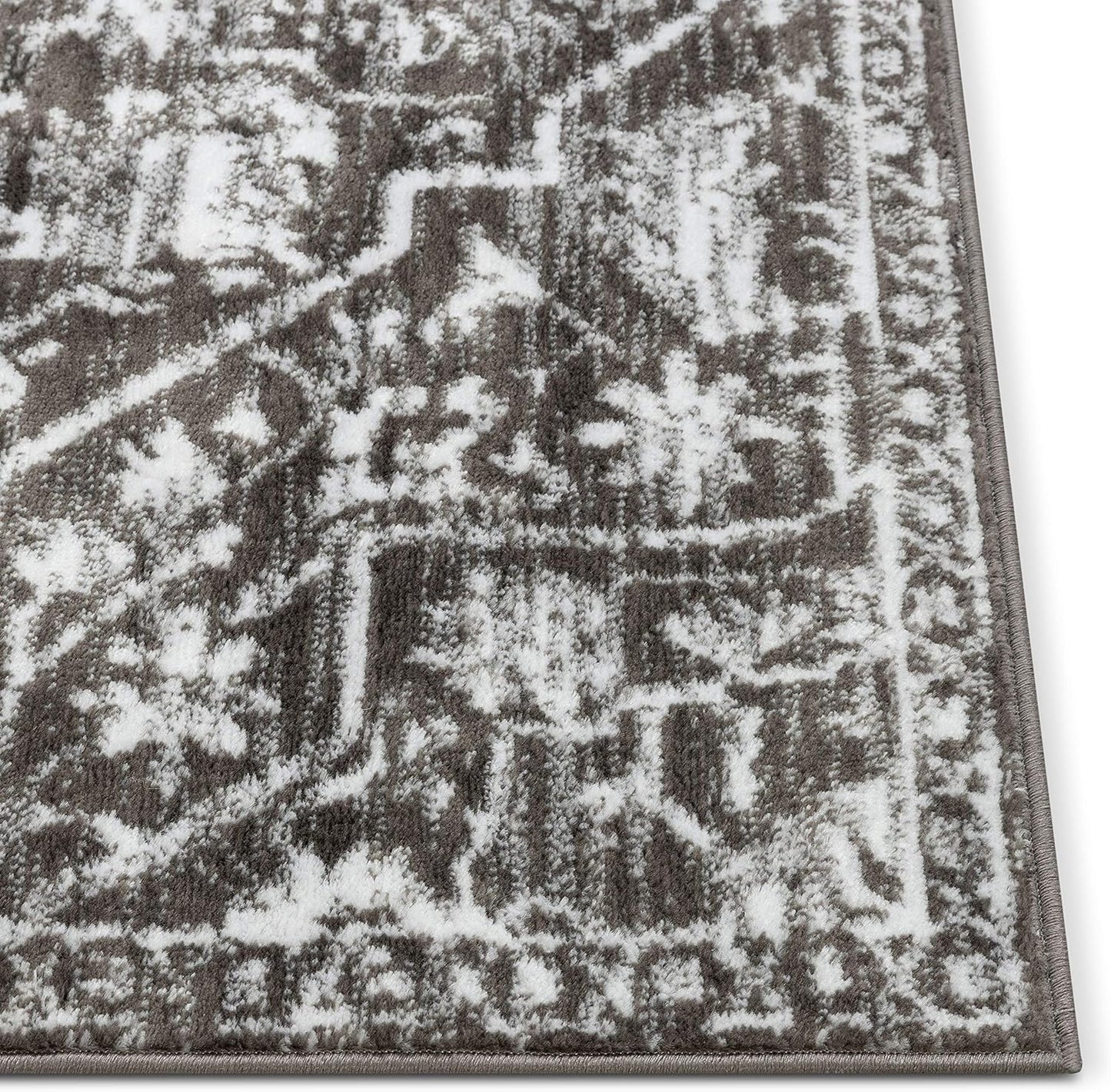 Well Woven Della Grey Vintage Boho Doormat 2' x 3'
