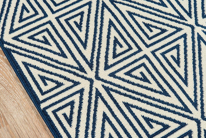 Momeni Rugs Baja Collection, 1'8" x 3'7", Contemporary Indoor & Outdoor Area Rug, Easy to Clean, Navy Blue